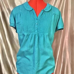 Retro prairie cottagecore blouse with buttoned cap sleeves!